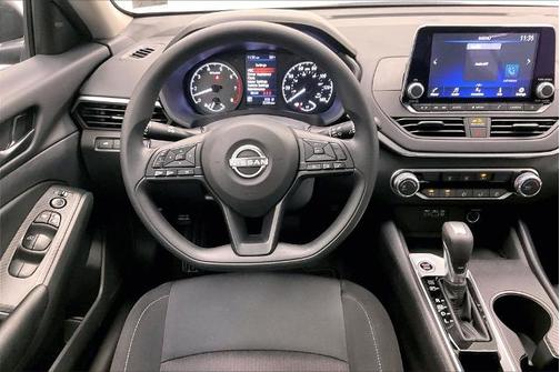 2025 Nissan Altima S