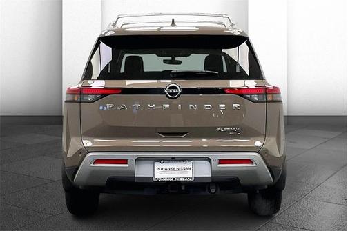 2024 Nissan Pathfinder Platinum