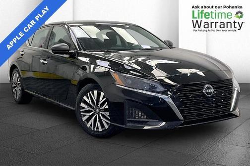 Black 2024 Nissan Altima 2.5 SV