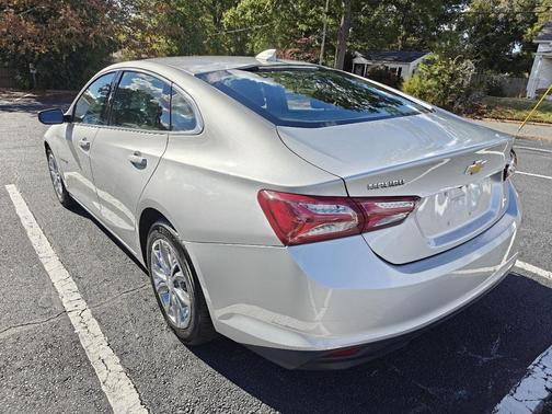 2020 Chevrolet Malibu FWD LT