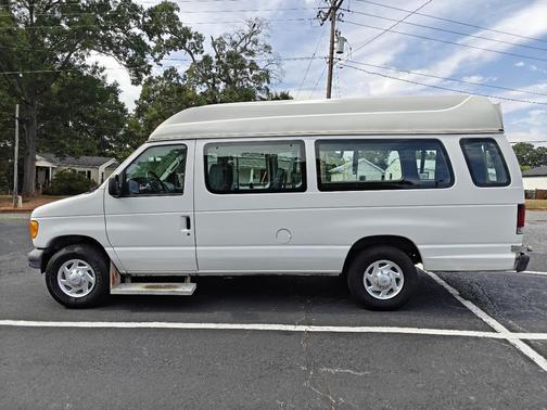 2006 Ford E250 Cargo