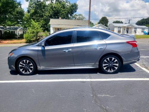2019 Nissan Sentra SR