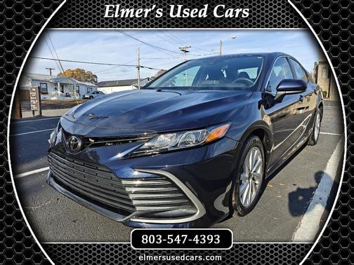 2022 Toyota Camry LE