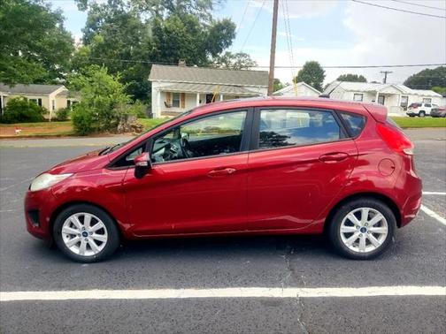 2013 Ford Fiesta SE