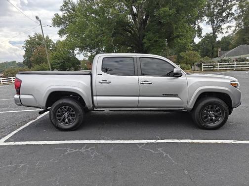 2021 Toyota Tacoma SR5