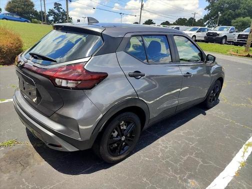 2023 Nissan Kicks S
