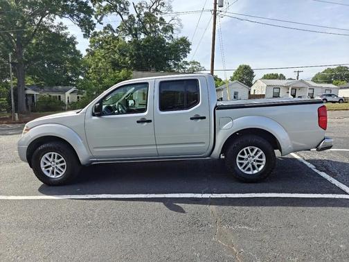 Gun Metallic 2016 Nissan Frontier SV