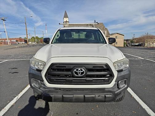 2016 Toyota Tacoma SR5