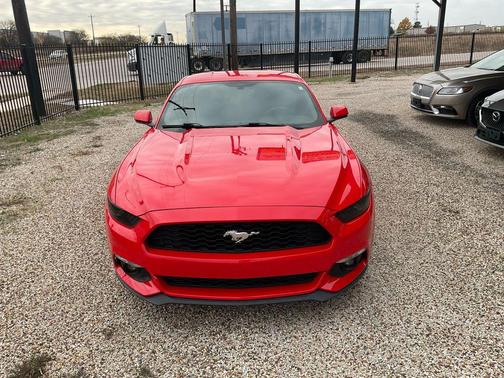 2015 Ford Mustang EcoBoost Premium