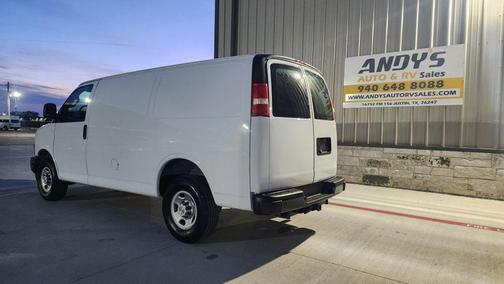 2024 Chevrolet Express 2500 RWD 2500 Regular Wheelbase WT