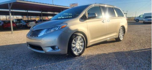 2017 Toyota Sienna XLE