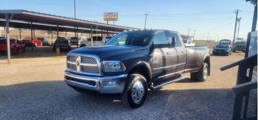 2018 RAM 3500 Laramie Crew Cab 4x4 8' Box