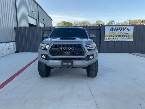 Cement 2020 Toyota Tacoma TRD Sport