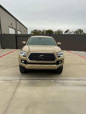 2020 Toyota Tacoma SR5