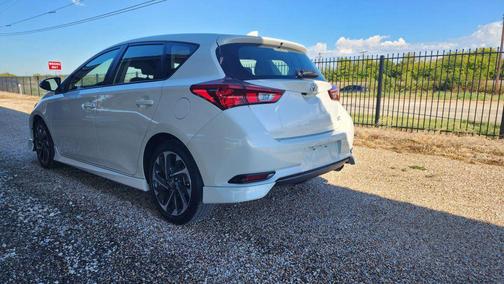 2017 Toyota Corolla iM Base