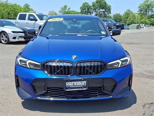 2024 BMW 330 i xDrive