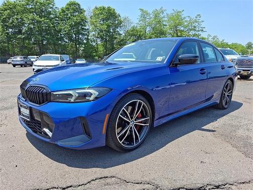 2024 BMW 330 i xDrive