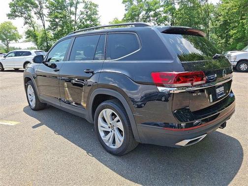 2022 Volkswagen Atlas 3.6L SE w/Technology