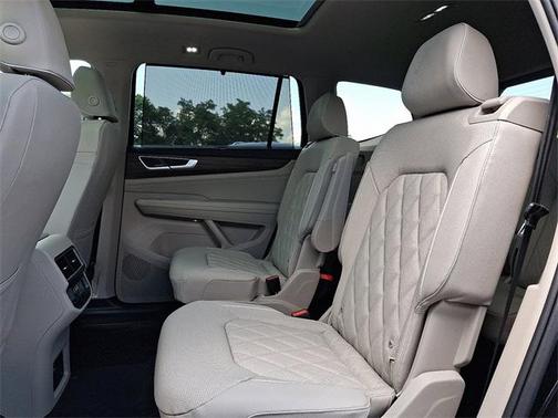2025 Volkswagen Atlas 2.0T SEL