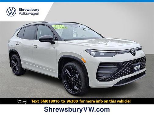 2025 Volkswagen Tiguan 2.0T SE R-Line Black