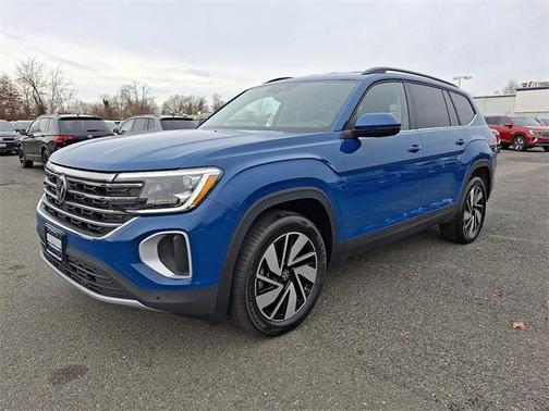 2025 Volkswagen Atlas 2.0T SE w/Technology