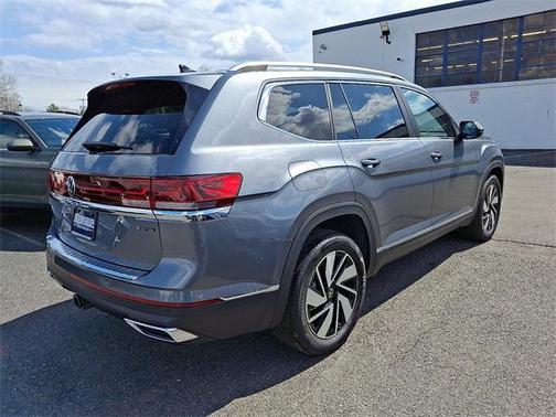 2025 Volkswagen Atlas 2.0T SEL