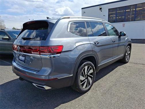 2025 Volkswagen Atlas 2.0T SEL