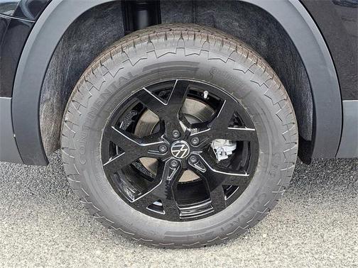 2025 Volkswagen Atlas 2.0T SE
