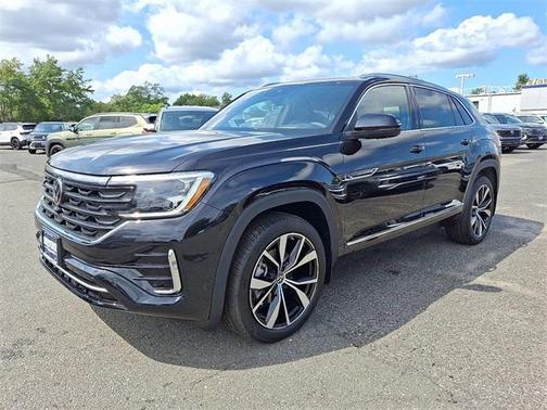 2026 Volkswagen Atlas Cross Sport 2.0T SEL Premium