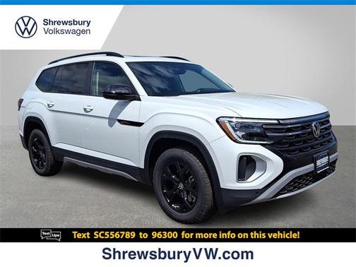 2025 Volkswagen Atlas 2.0T SE