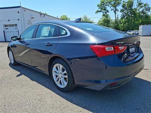 2017 Chevrolet Malibu 1LT