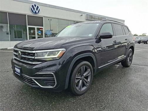 2021 Volkswagen Atlas 3.6L SE w/Technology