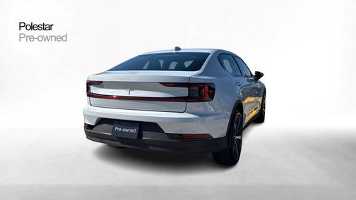 2022 Polestar 2 Long range Dual motor - AWD - Plus,Pilot