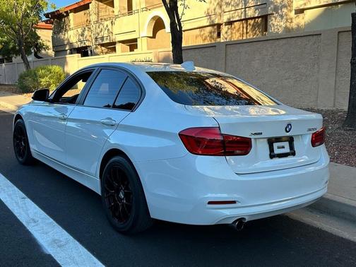 2016 BMW 320 i