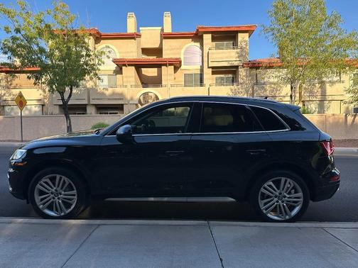 2019 Audi Q5 45 Premium