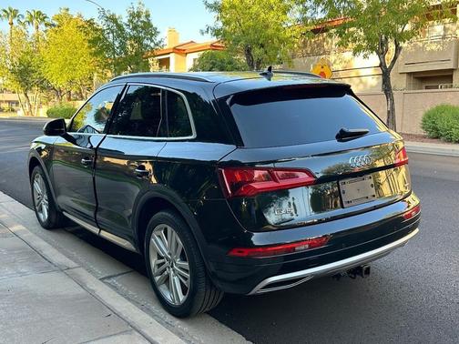 2019 Audi Q5 45 Premium
