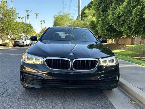 2019 BMW 530 530i