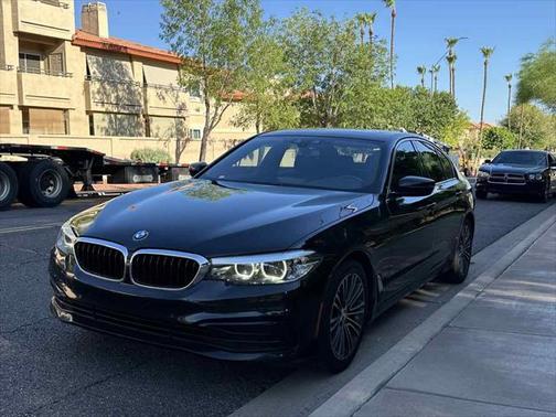 2019 BMW 530 530i