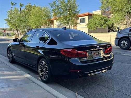 2019 BMW 530 530i