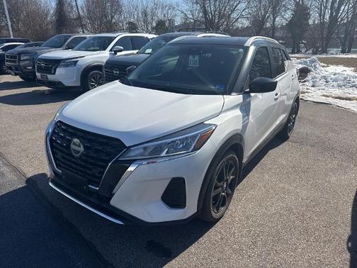 2024 Nissan Kicks SV