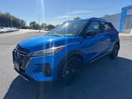 2024 Nissan Kicks SR