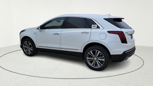 Crystal White Tricoat 2026 Cadillac XT5 Premium Luxury