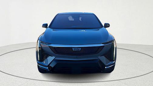 Argent Silver Metallic 2026 Cadillac OPTIQ Premium Luxury