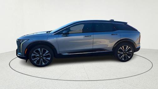 Argent Silver Metallic 2026 Cadillac OPTIQ Premium Luxury