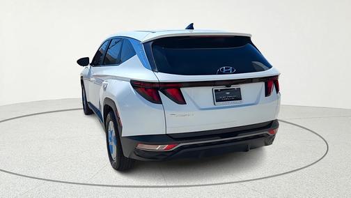 2024 Hyundai TUCSON SE