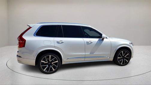 2023 Volvo XC90 B6 Plus 7-Seater