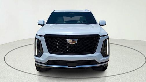 Vibrant White Tricoat 2026 Cadillac Escalade ESV Sport