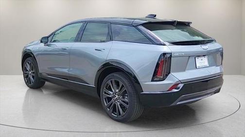 2025 Cadillac OPTIQ Luxury 1 AWD
