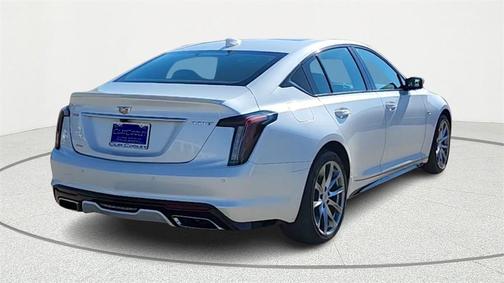 2022 Cadillac CT5 Sport