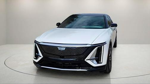 2025 Cadillac LYRIQ Luxury w/1SC